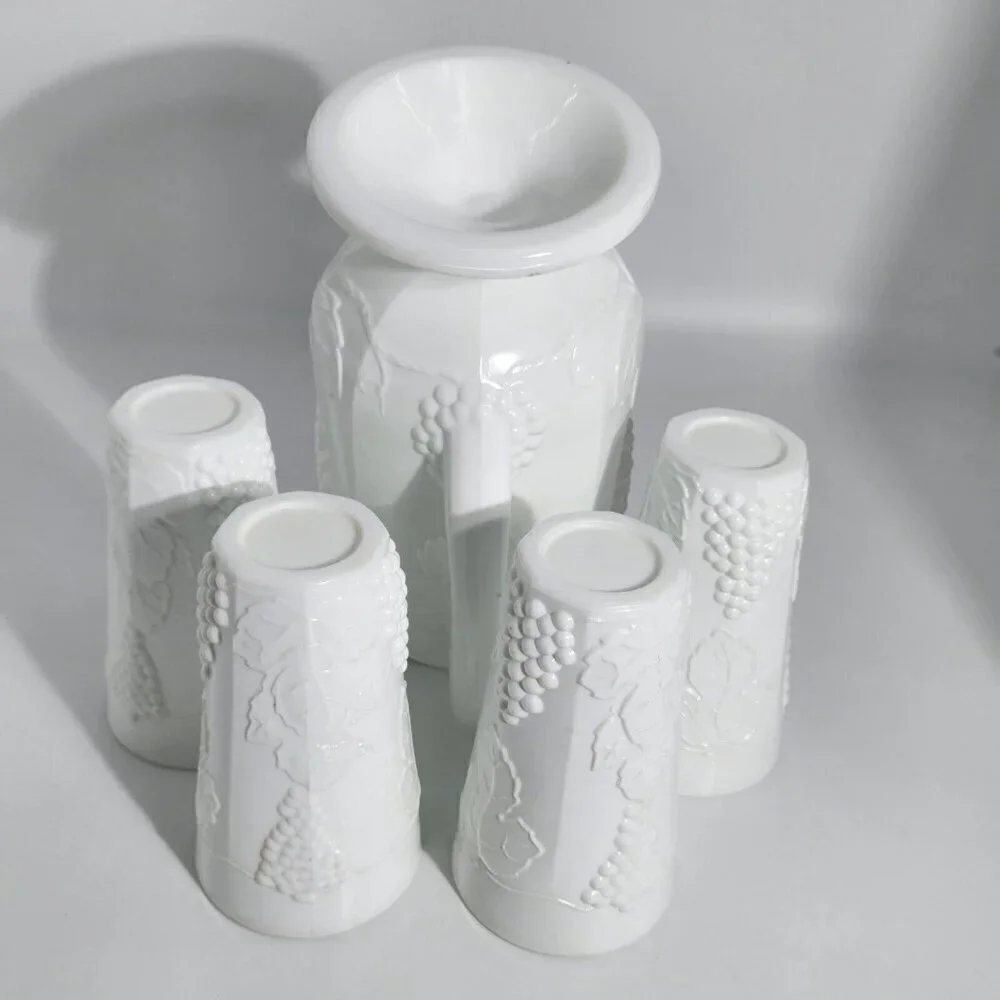 Indiana Milk Glass Colony Harvest Grape Pitcher And Tumblers Set Of 5 Vintage